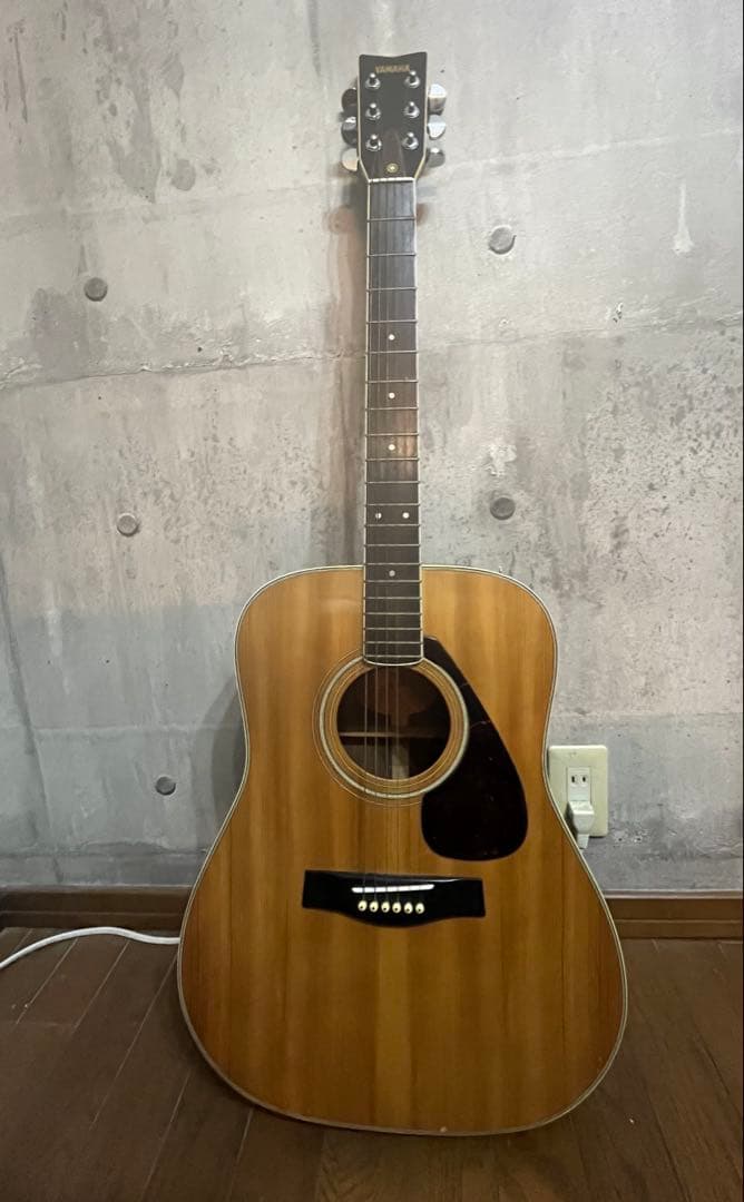 ヤマハ　YAMAHA アコースティックギター　FG−251