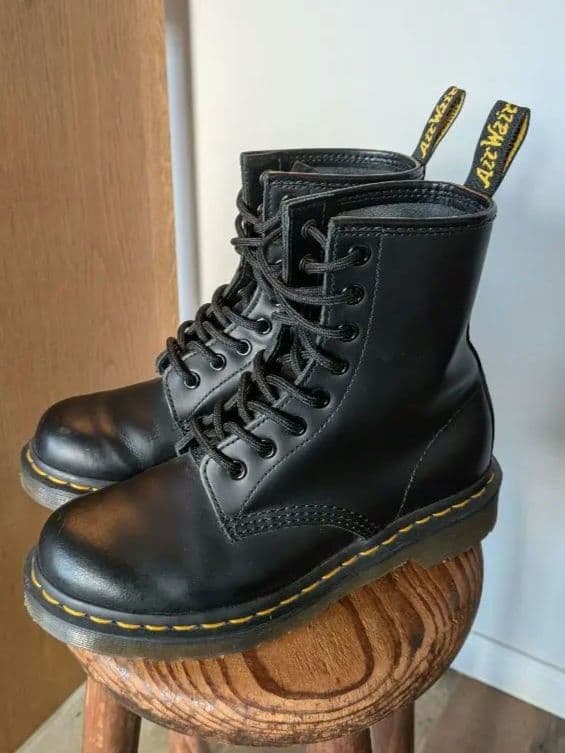Dr.Martens　8ホール　EU37