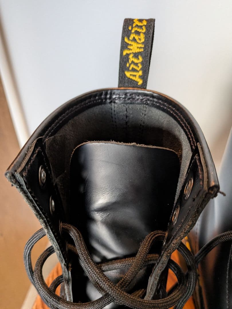 Dr.Martens　8ホール　EU37