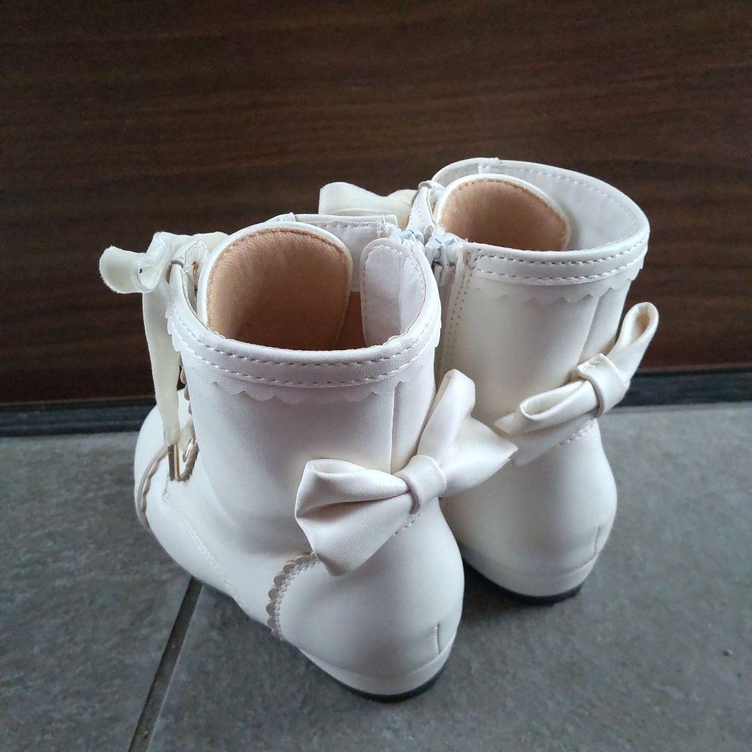 エニィファム　バック　リボン　レースアップ　ブーツ　白　ヒール　春