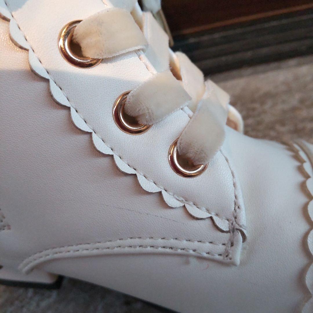 エニィファム　バック　リボン　レースアップ　ブーツ　白　ヒール　春