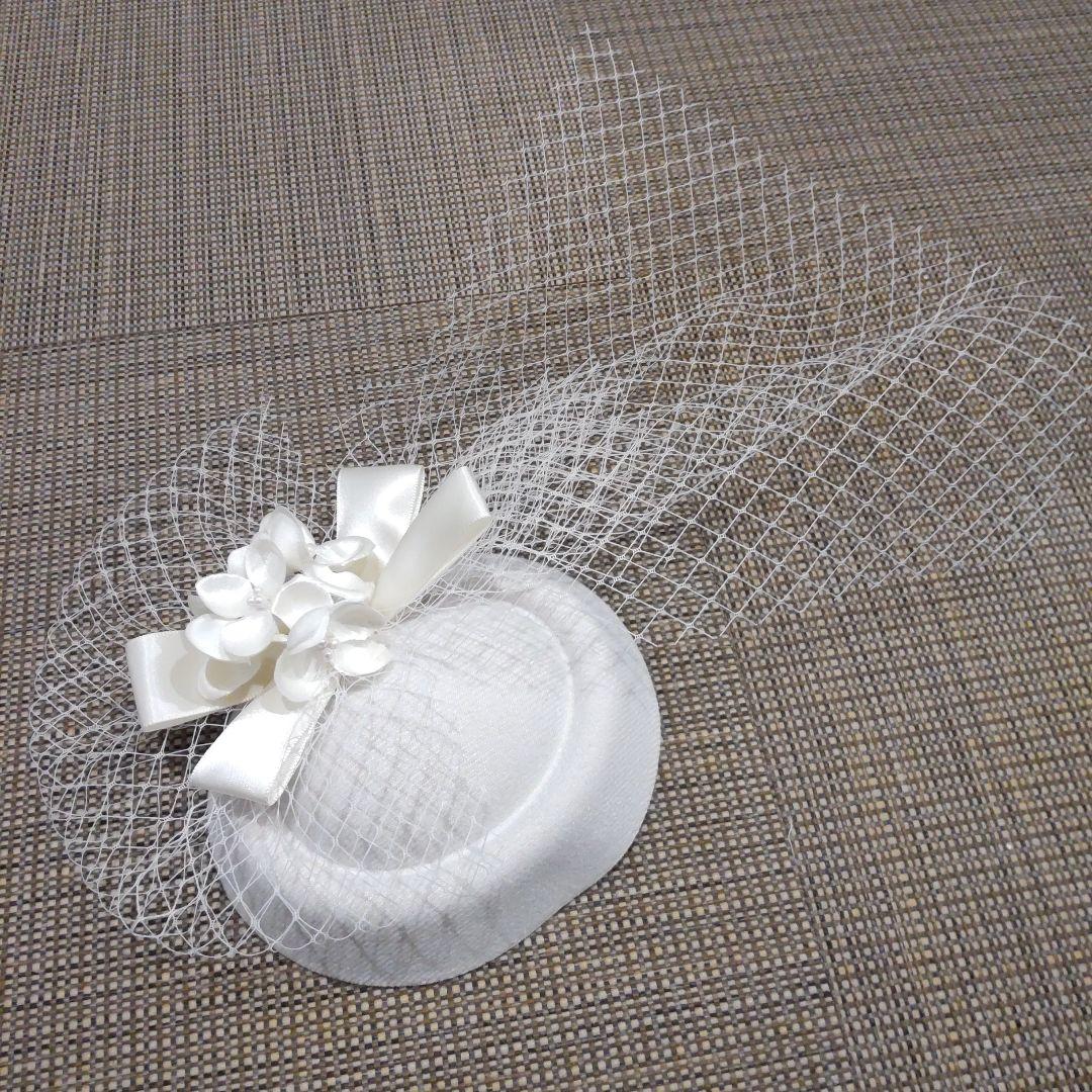 エニィファム　バック　リボン　レースアップ　ブーツ　白　ヒール　春