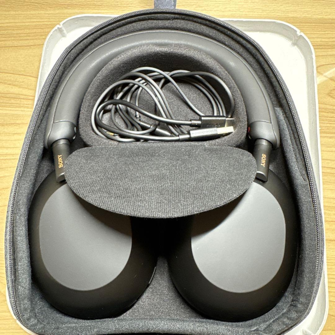 ［美品］ソニー ワイヤレスヘッドホン WH-1000XM5