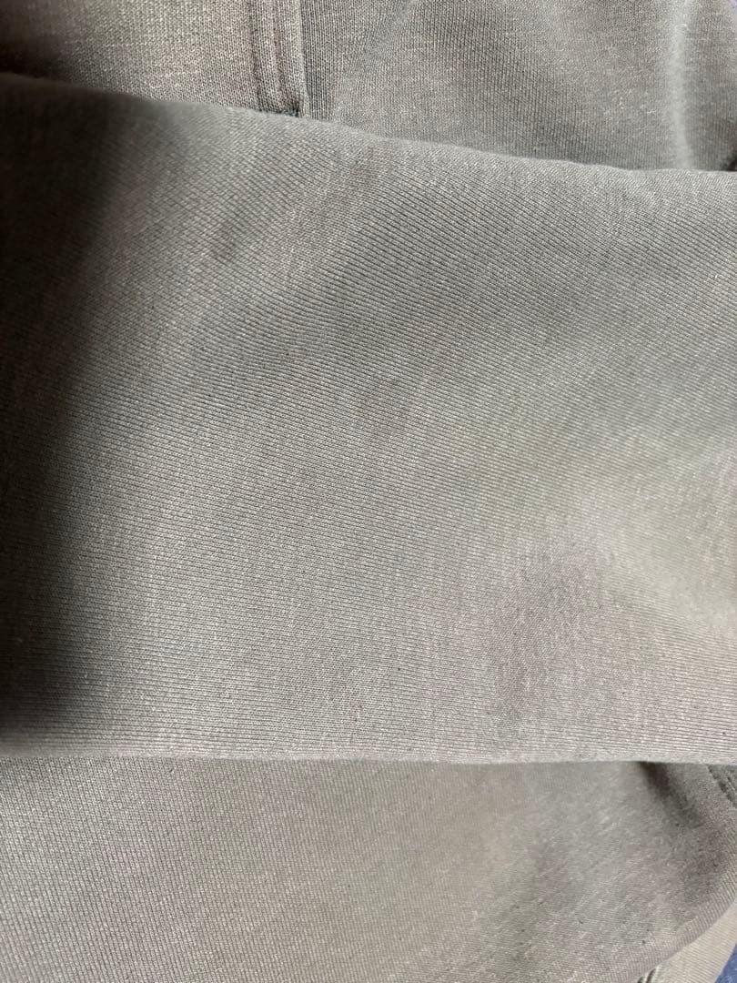 Carhartt フード付きジップパーカー Lサイズ オリーブ