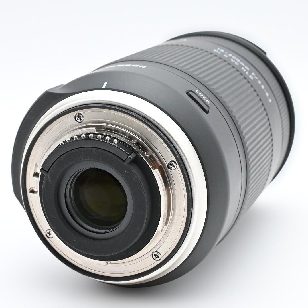 タムロン 18-400mm F3.5-6.3 DiII VC HLD B028N