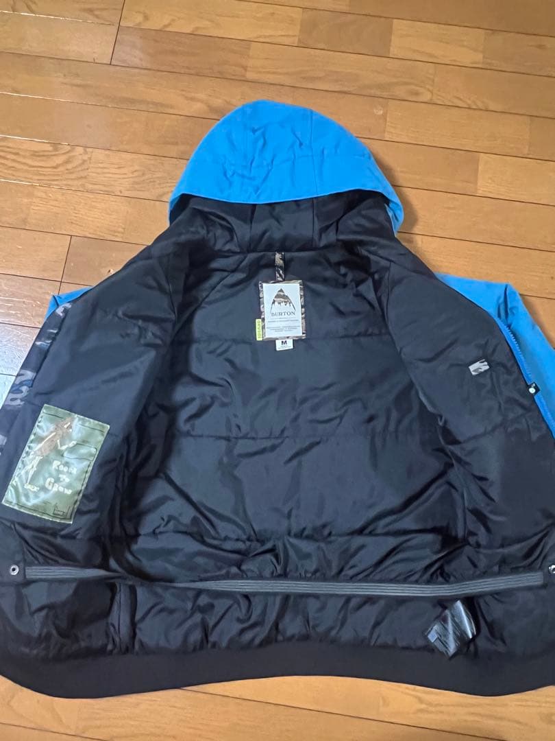 BURTON 子ども用スノーボードウェア