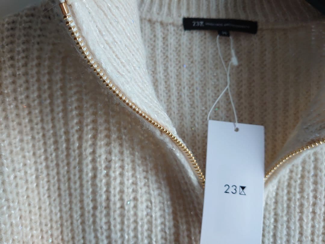 23区今季【洗える】スパンコールバルキー ダブルジップ ニットブルゾン