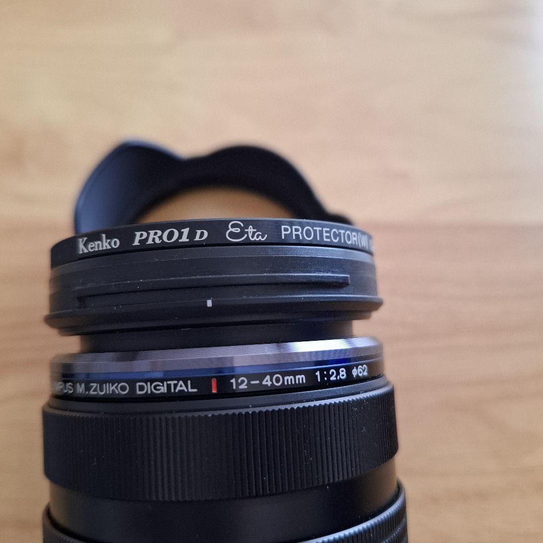 オリンパス M.Zuiko 12-40mm f/2.8 PRO