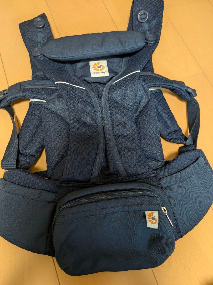 エルゴベビーオムニブリーズergobaby OMNI breeze 抱っこ紐