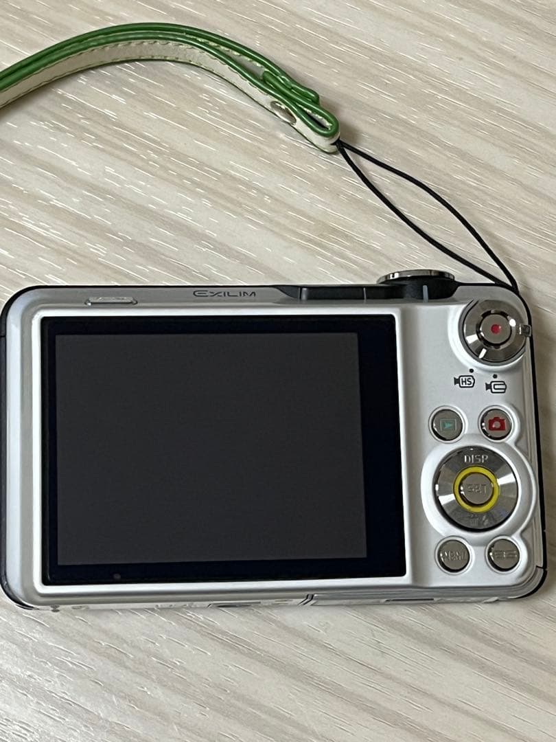 CASIO EXILIM EX-FC100 ☆外観・液晶キレイ☆