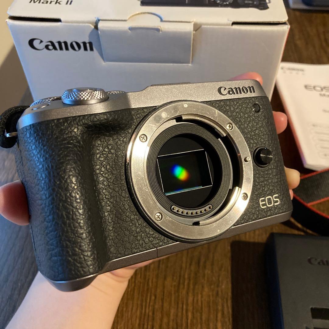 Canon EOS M6 Mark II ミラーレスカメラ【アダプター付き】