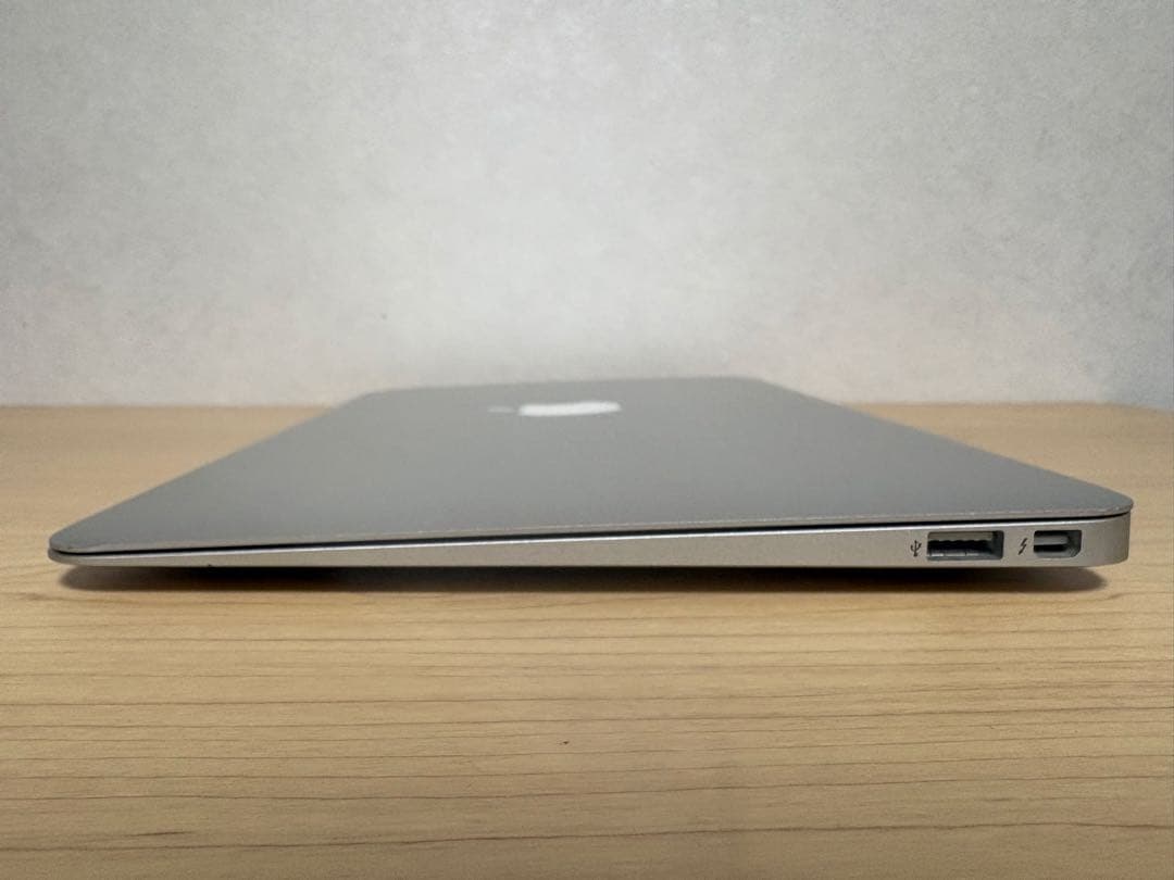 Apple MacBook Air 2013 mid 付属品有り