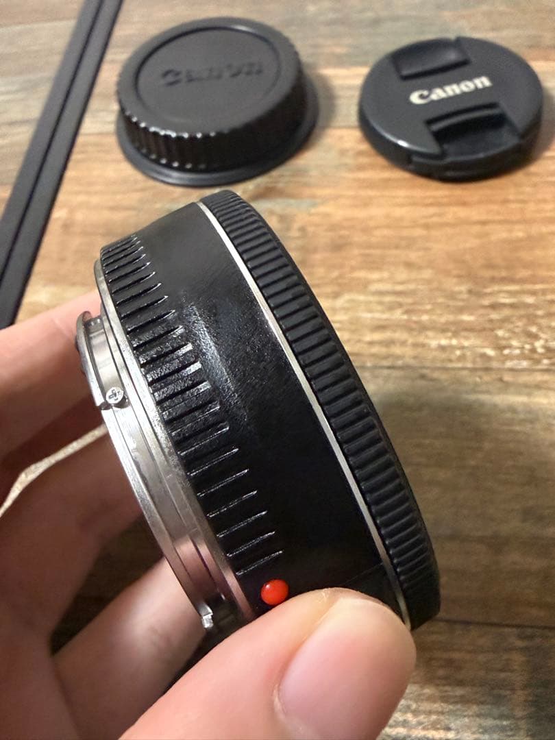 ば*ろ様 Canon 40mm 単焦点レンズ 本体