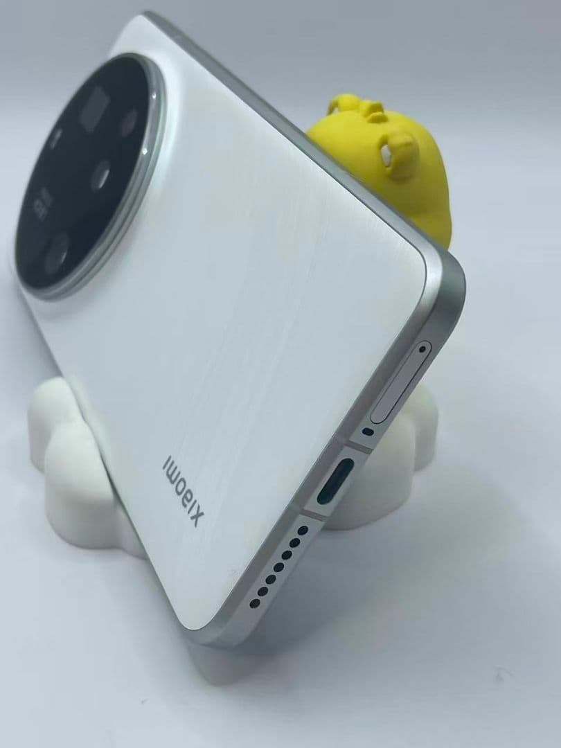 Xiaomi 15 Ultra 16+512GB SIMフリー 中国版