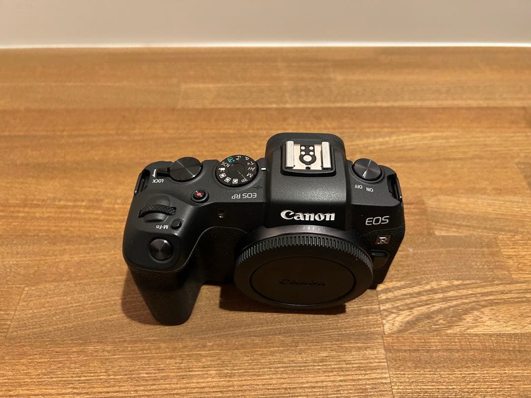 【Aya☆セール中さん専用】Canon EOS RP ミラーレスカメラ