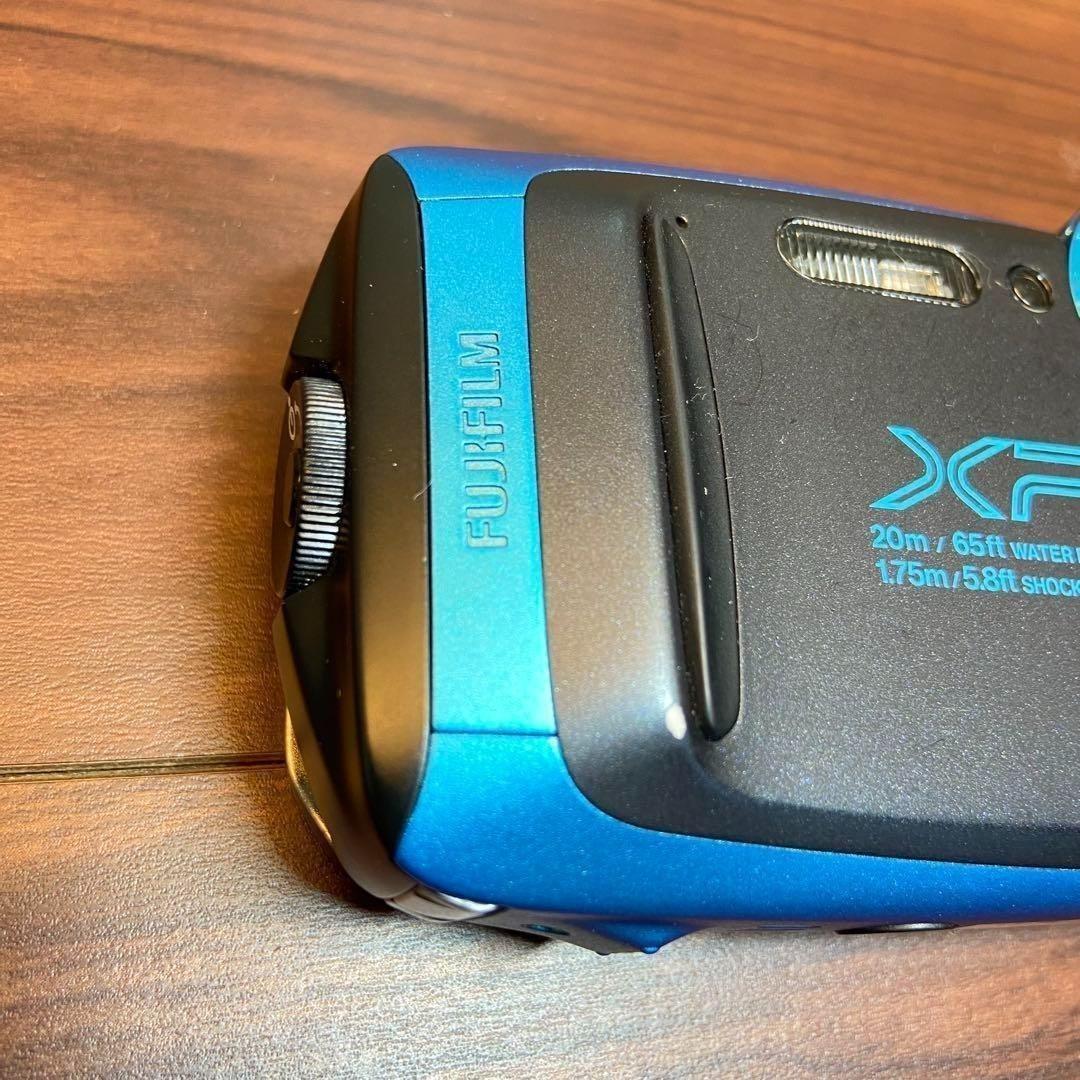 FUJIFILM FinePix XP130 デジカメ ほぼ新品 3441