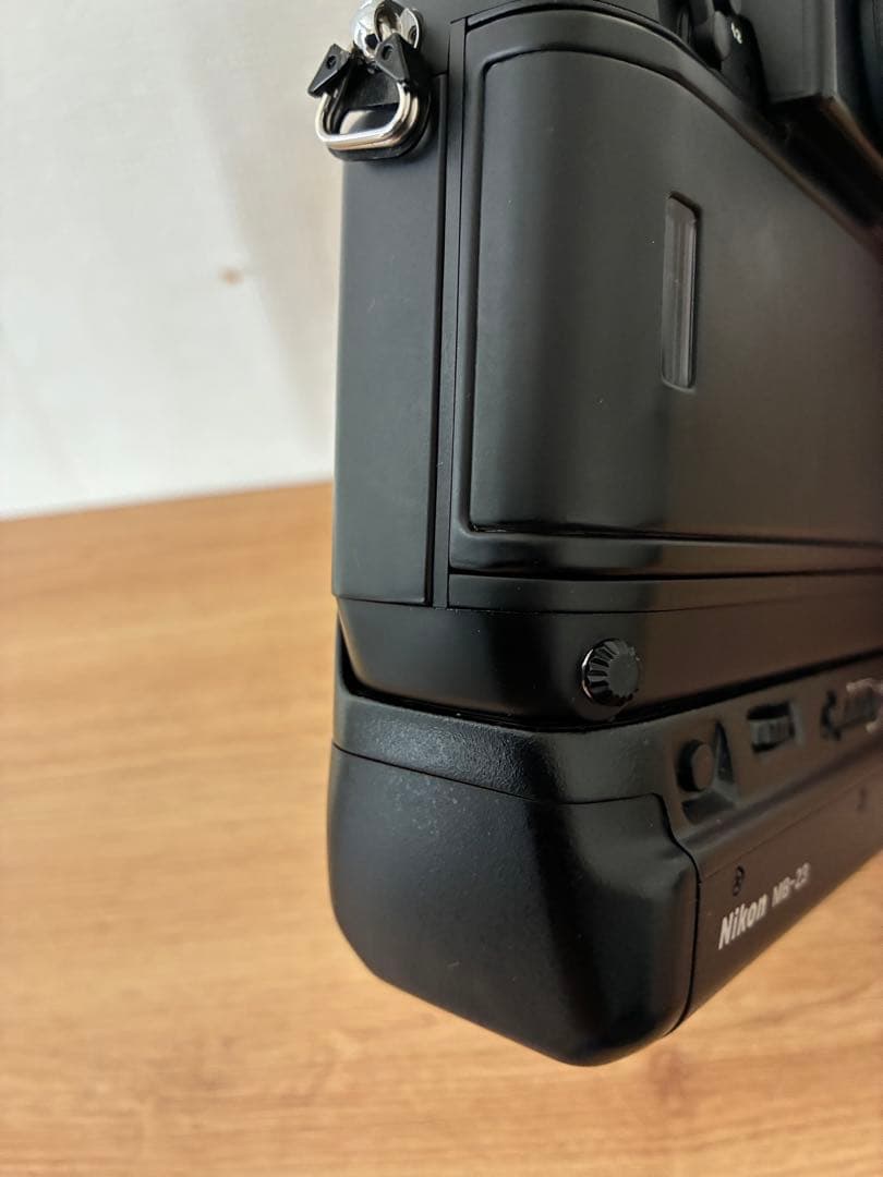 コレクション用　 Nikon F4E 新品同様品　 S/N 2611029