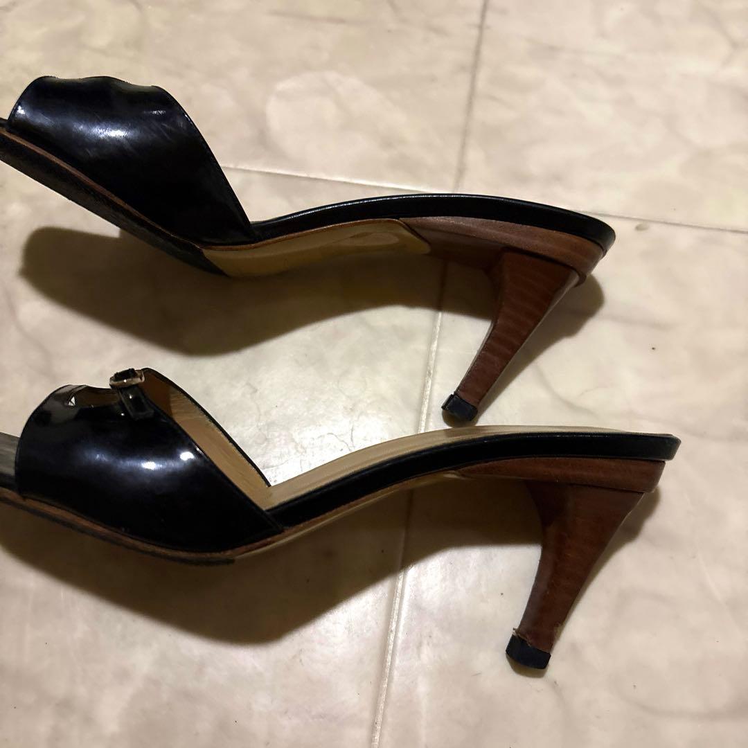 GUCCIエナメルミュール