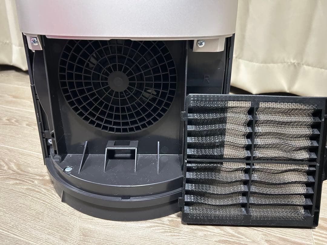 【meme25】シャープ スリムイオンファン HOT＆COOL 2022年