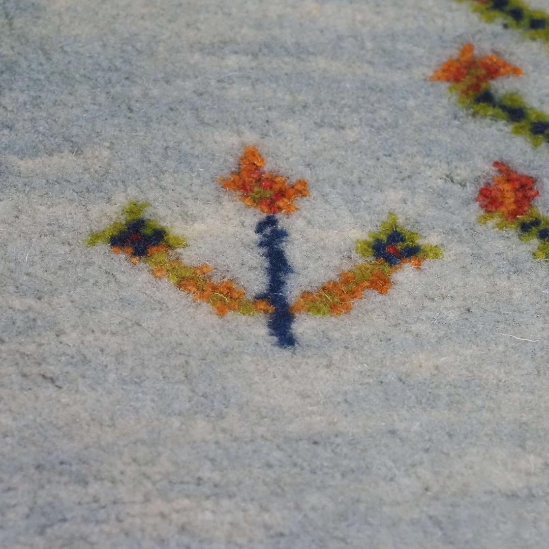 シラーズ　ギャッベ（玄関マットサイズ）　59×84ｃｍ