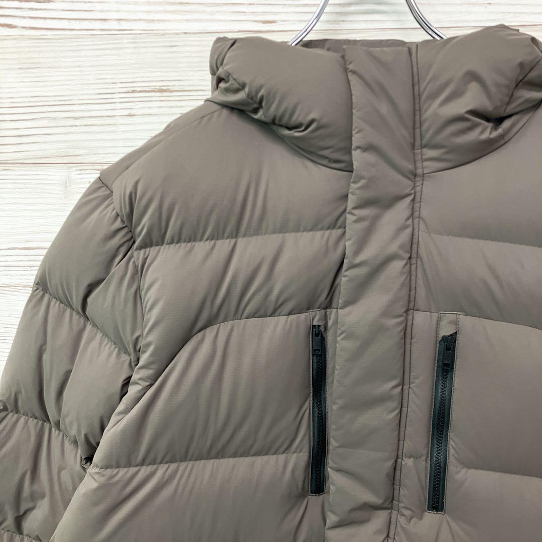 美品 ジャックウルフスキン ダウンジャケット ナイロン グレージュ L