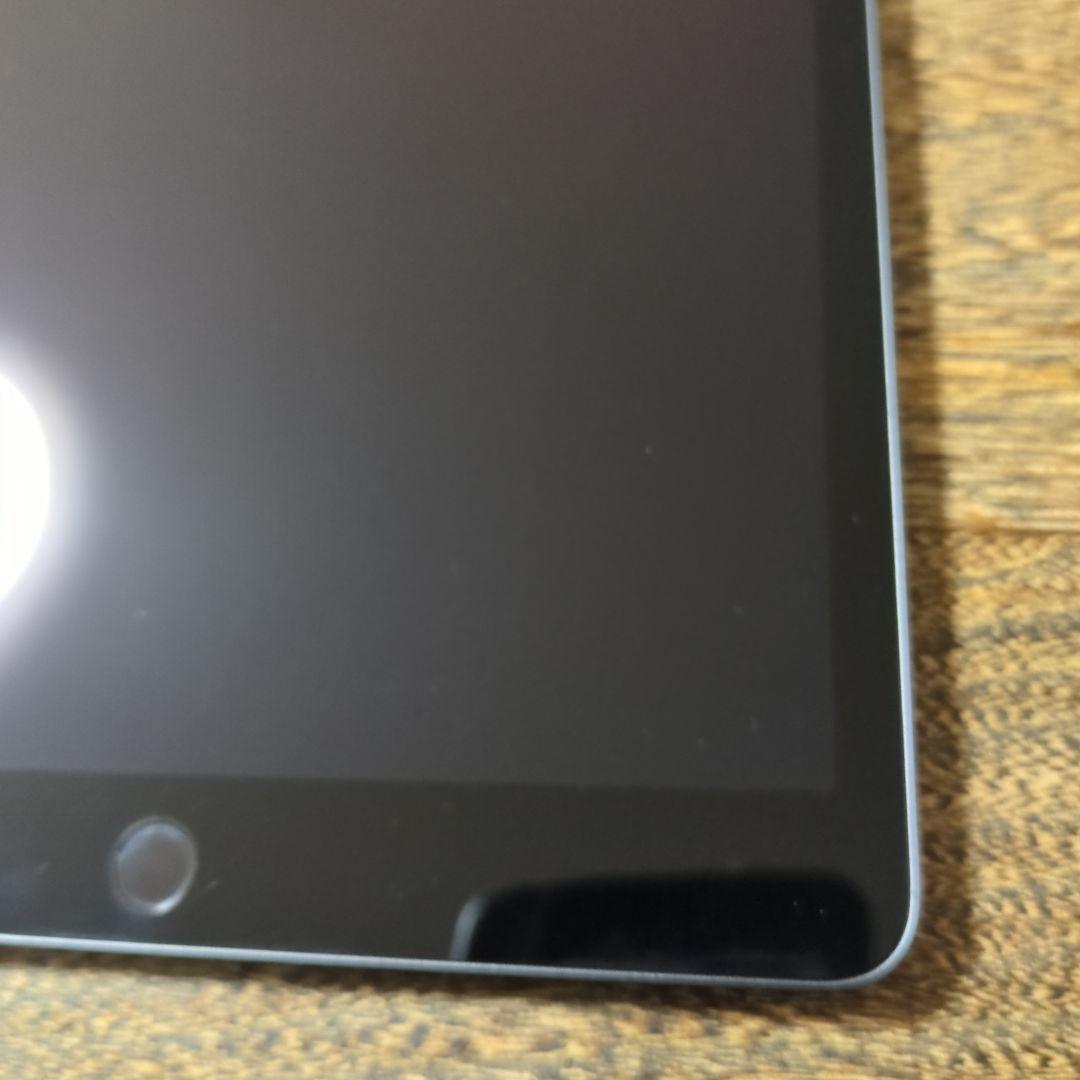 Apple iPad 本体 アイパッド　第7世代　32GB　バッテリー診断86%