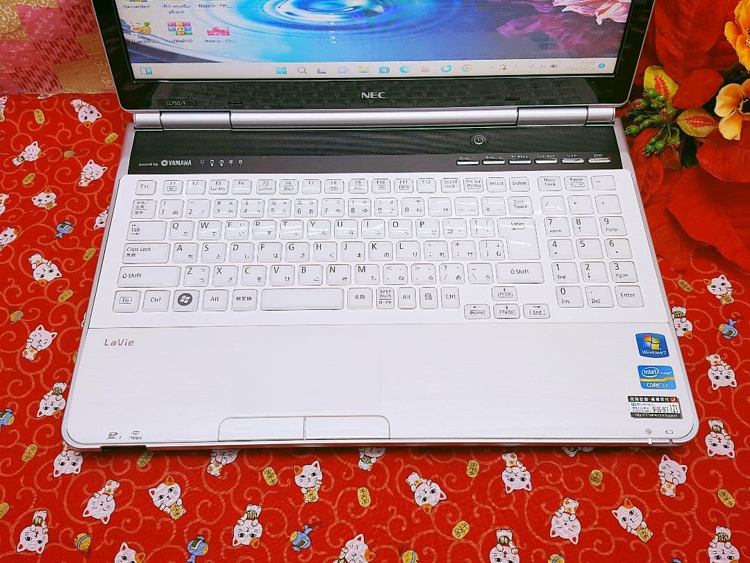 新型Win11搭載/2世代i7/ホワイト/カメラ/ブルーレイ/年賀状/ソフト多数