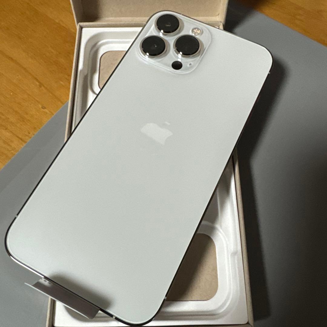 iPhone13 Pro Max 256GB シルバー　新品