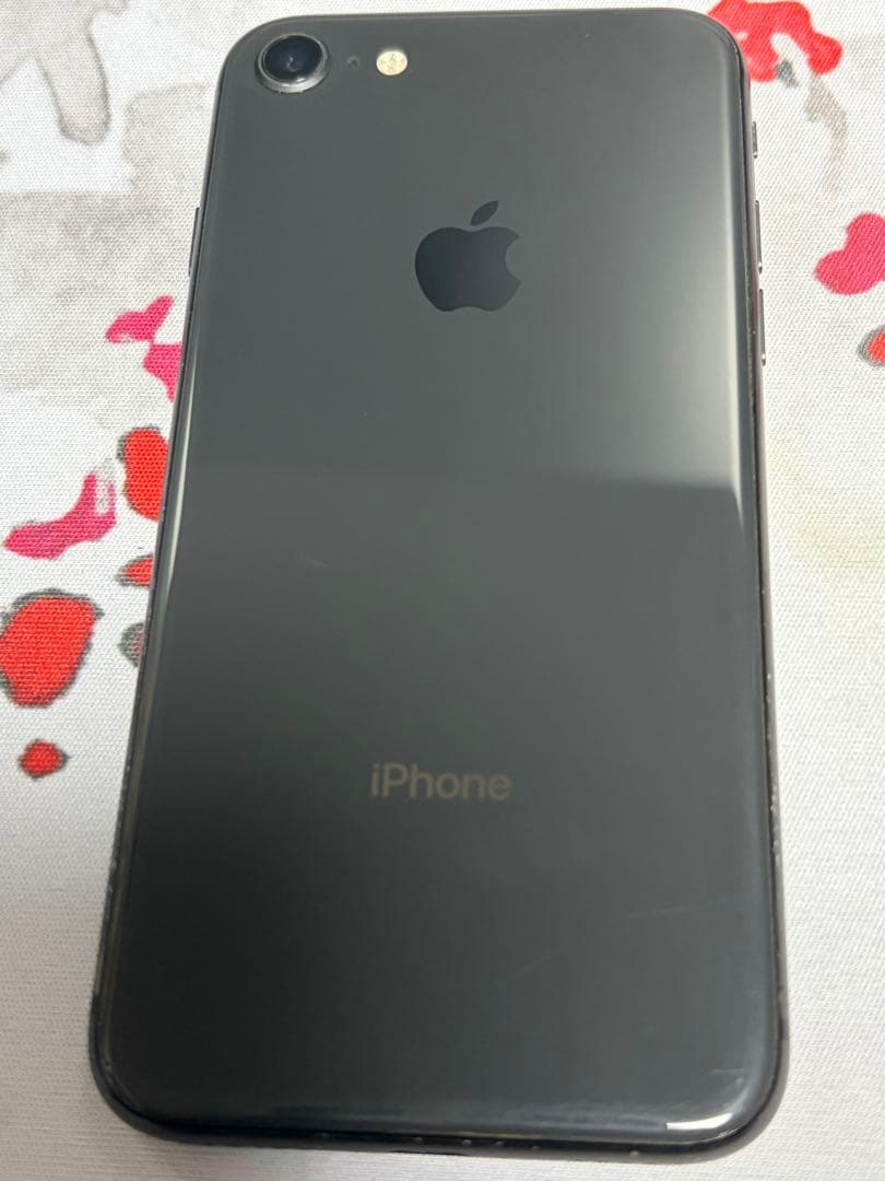 Apple iPhone8 64GB ブラック SIMロック解除済み