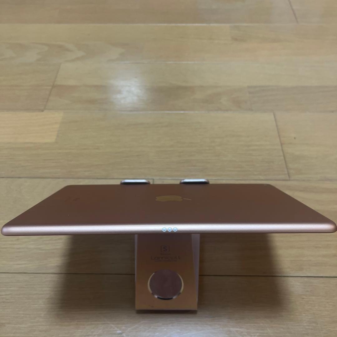 美品！iPad 8世代 10.2インチ　32G Wi-Fiモデル