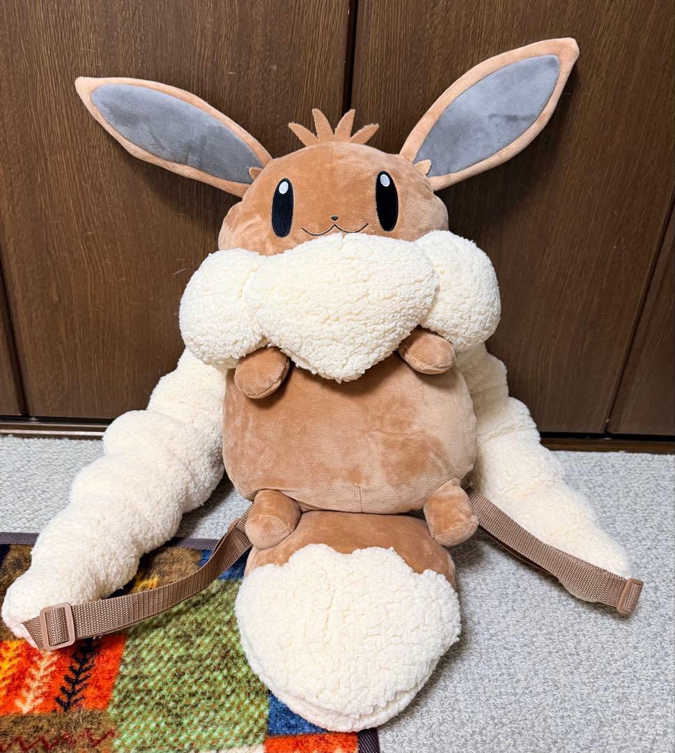 ボタンのイーブイリュック ポケモン