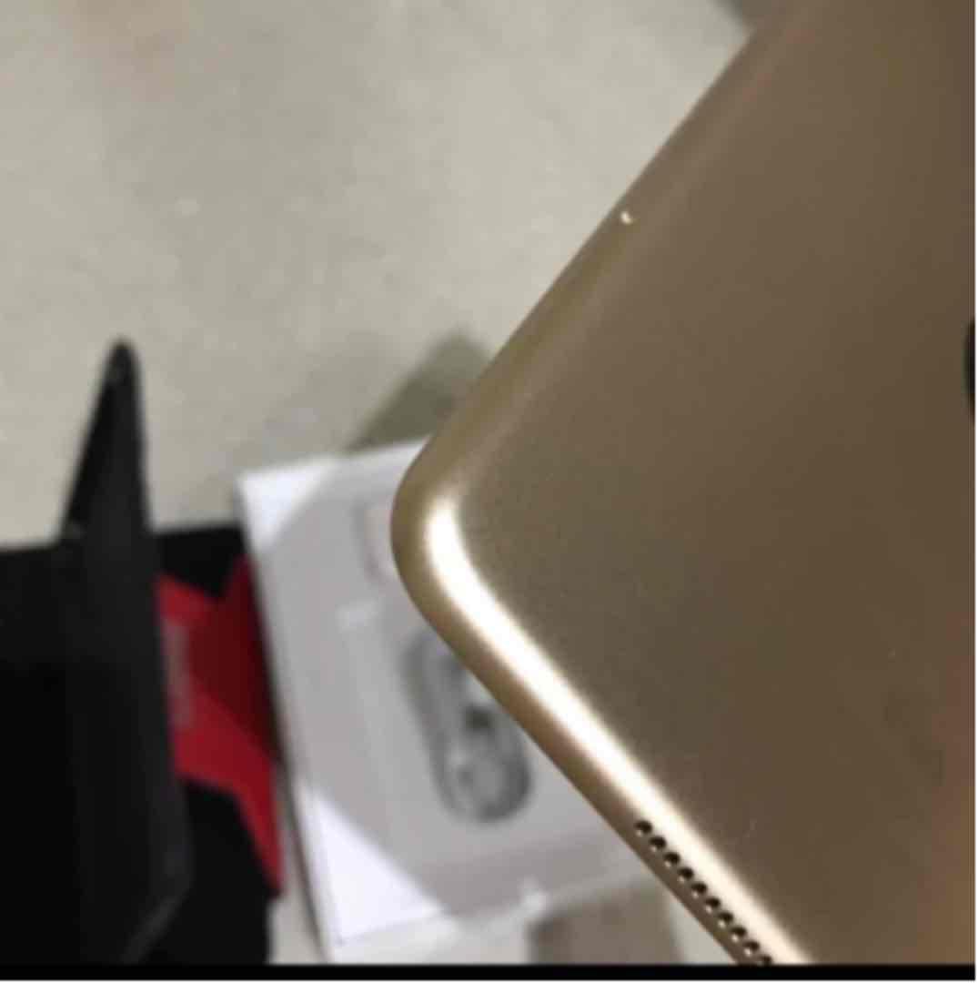 iPad本体 iPad mini4 WI-FI+Cellular 128GB