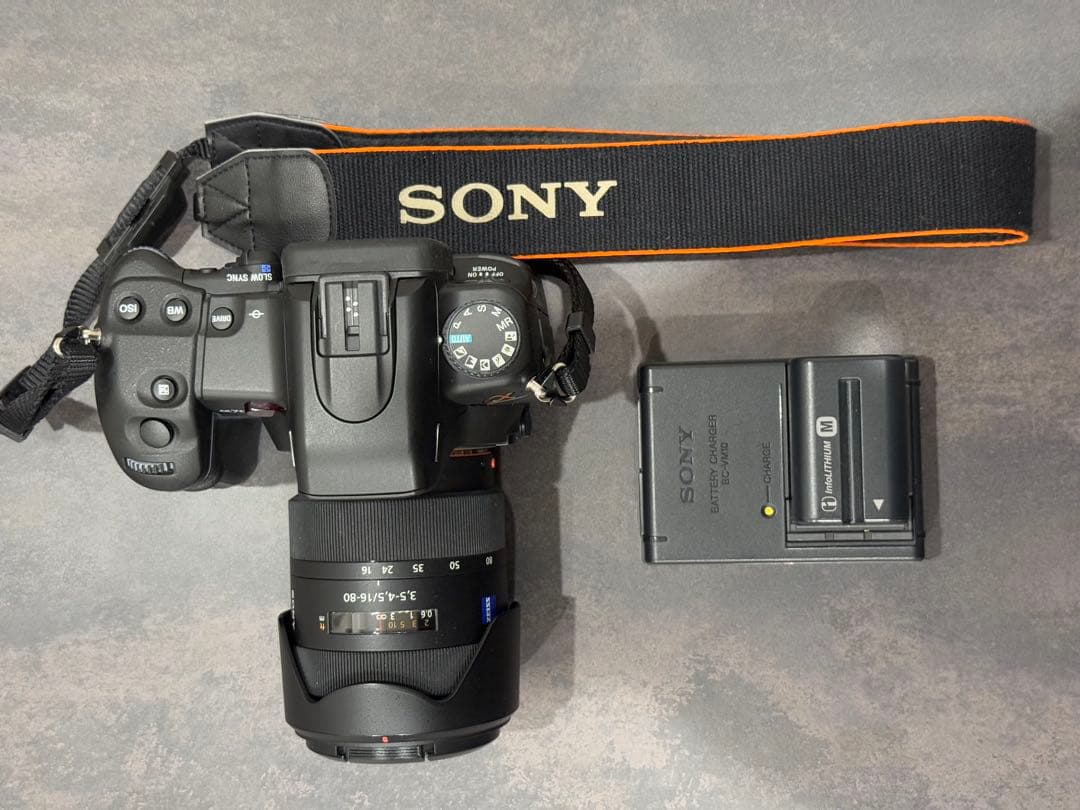 SONY α700 一眼レフカメラ Carl Zeiss 16-80mm