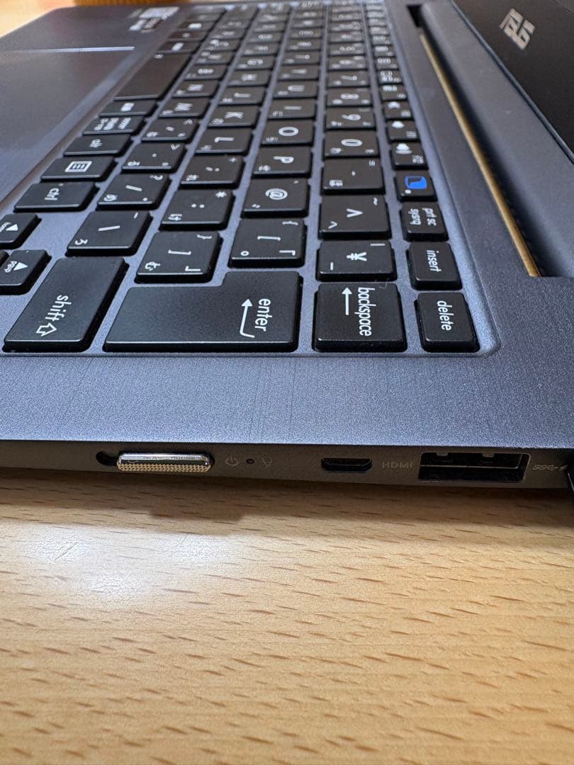 ASUS TAICHI21 Windows 10 ノートP C