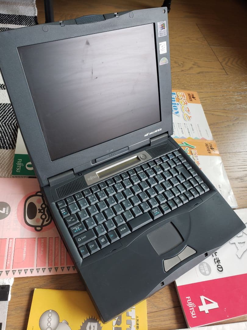 レトロ★パソコン★FMV-BIBLO NE VⅡ 20