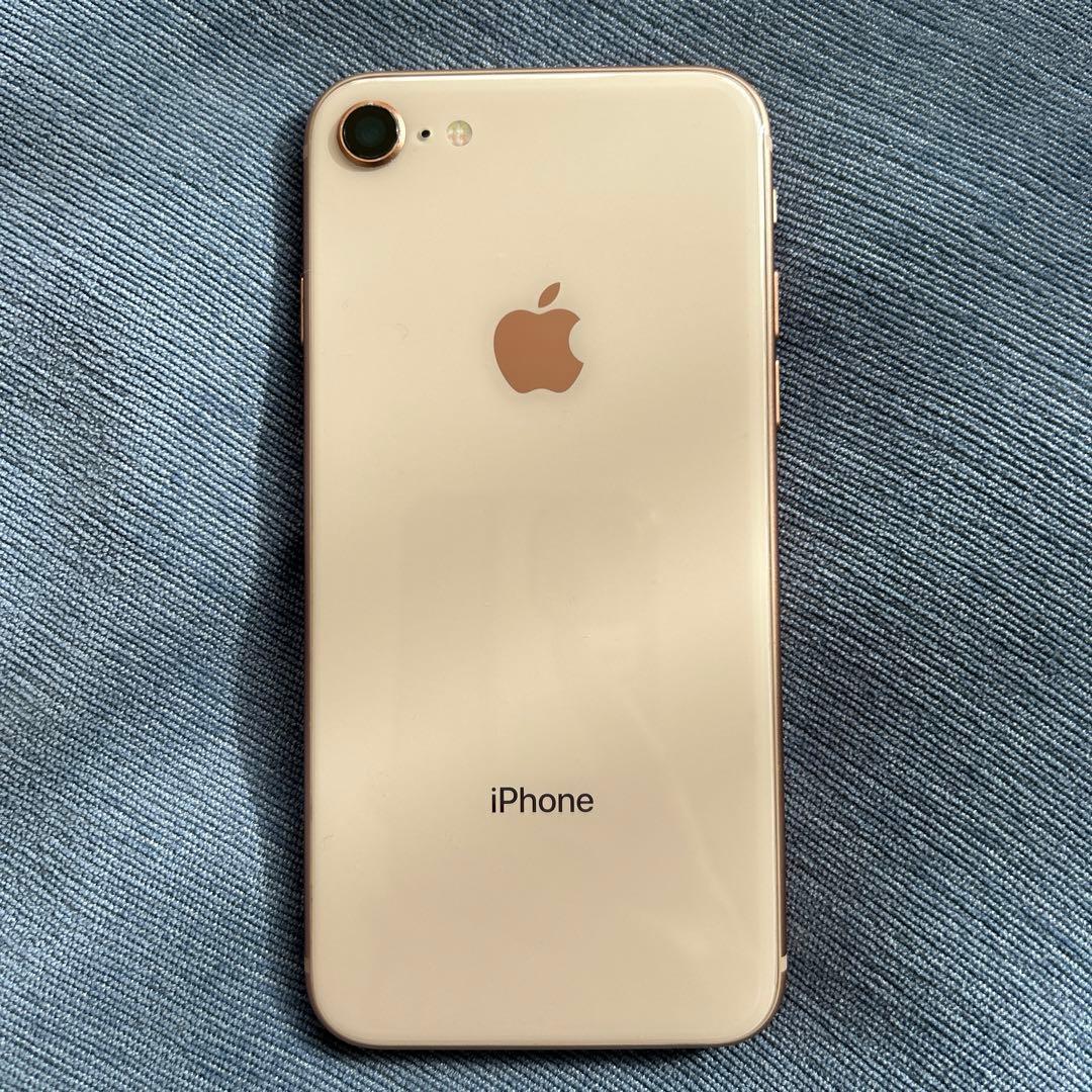 【値下中】iPhone8 64GB ゴールド【初期化済み・SIMカードなし】