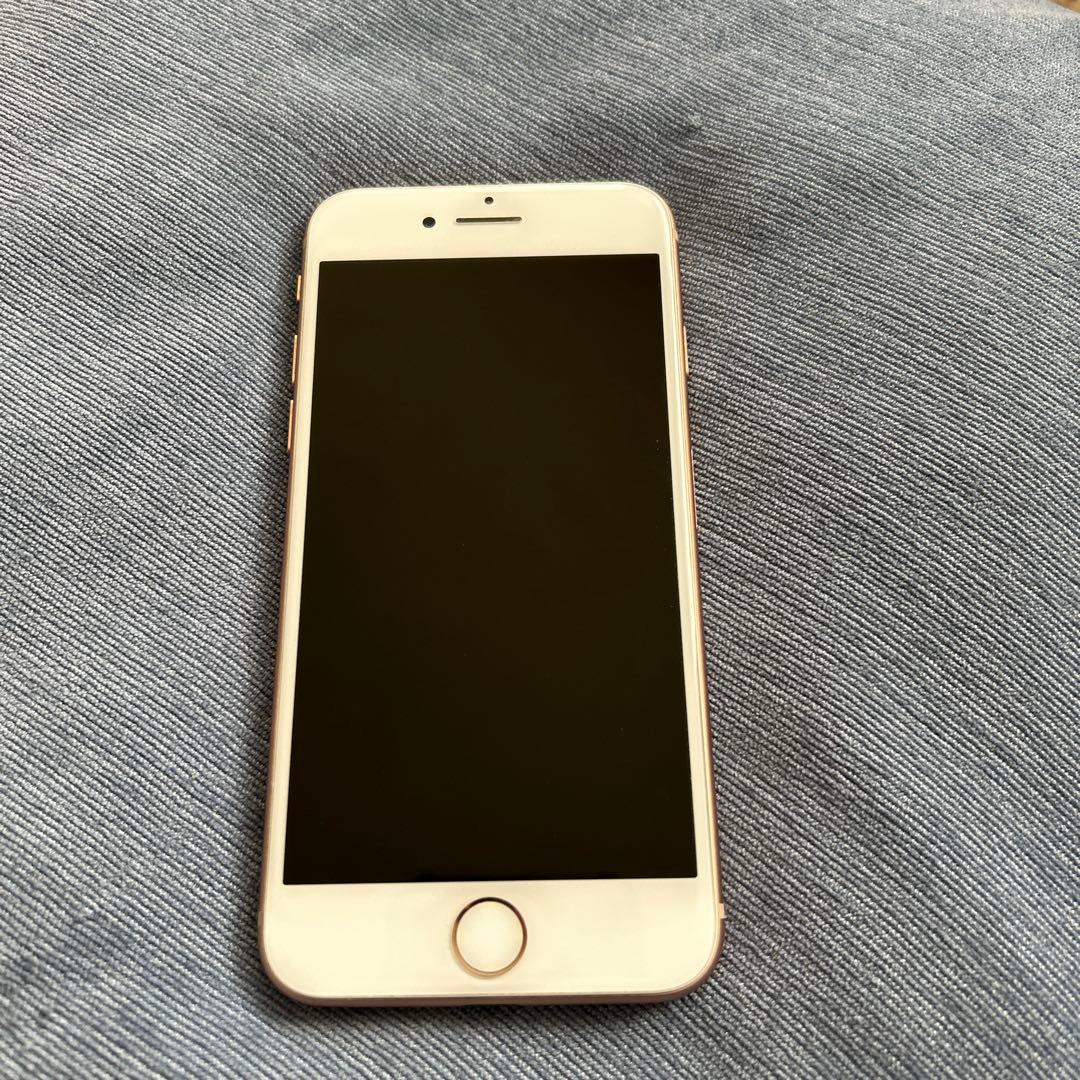 【値下中】iPhone8 64GB ゴールド【初期化済み・SIMカードなし】