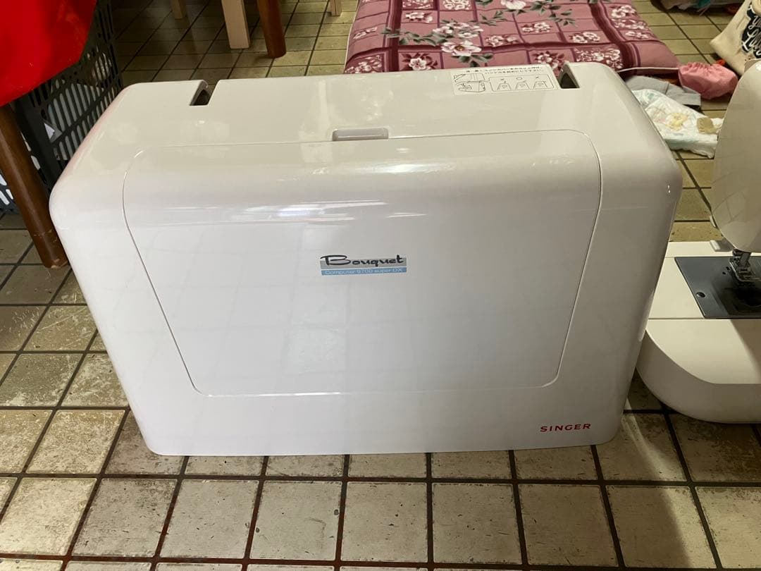 シンガー　コンピューターミシン本体　9700superDX 文字縫い可能
