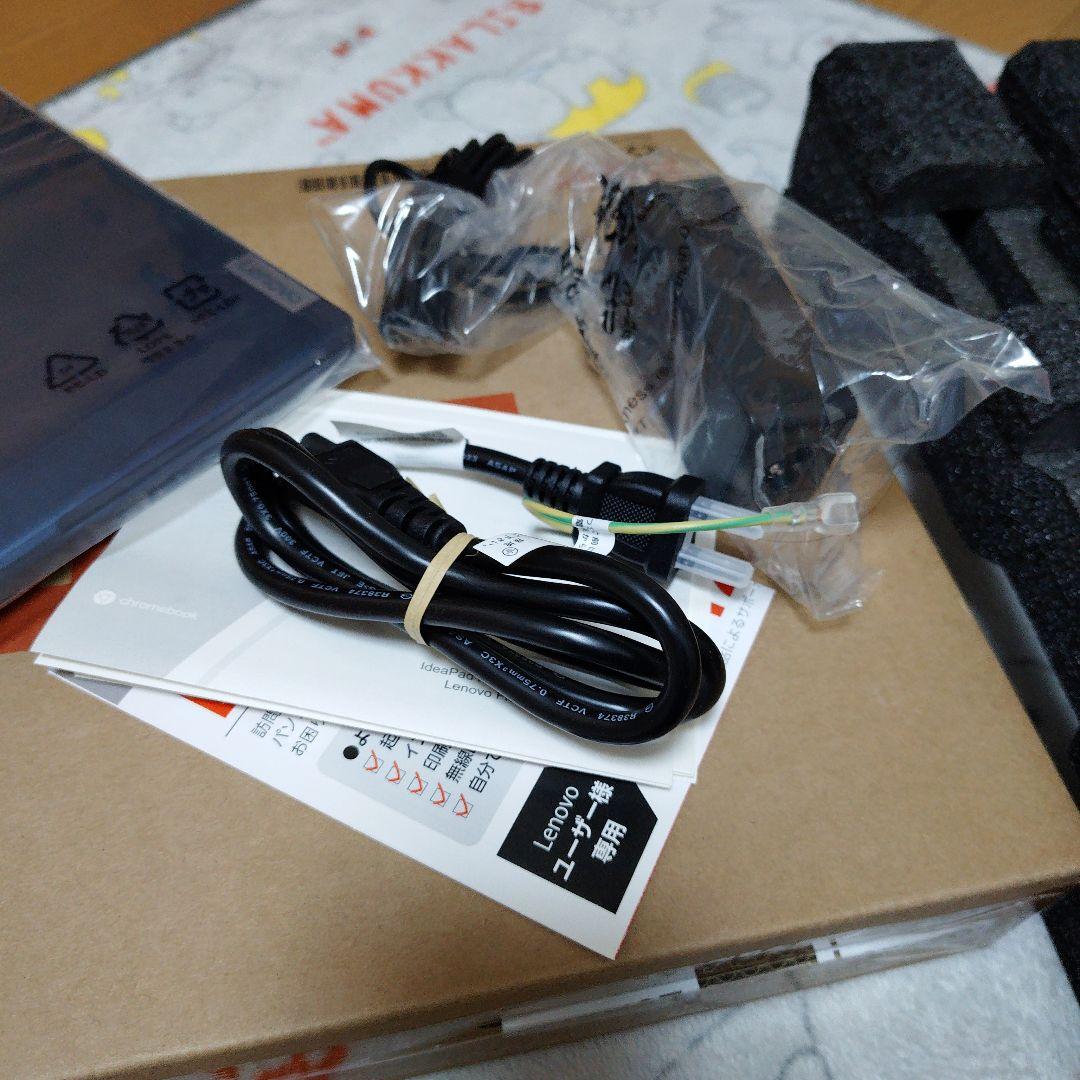 Lenovo Chromebook ダークブルー