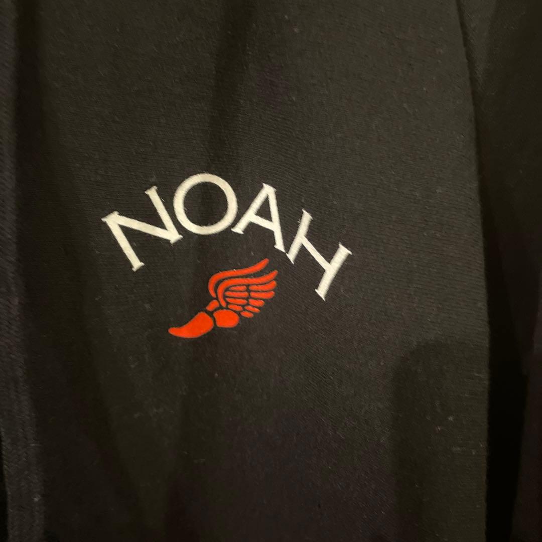 BOB　美品！NOAH ワンポイントパーカー