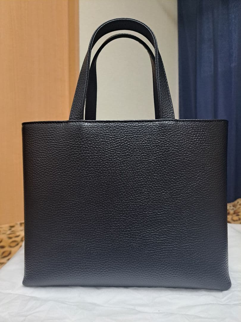 HushTug　レザージップミニトート