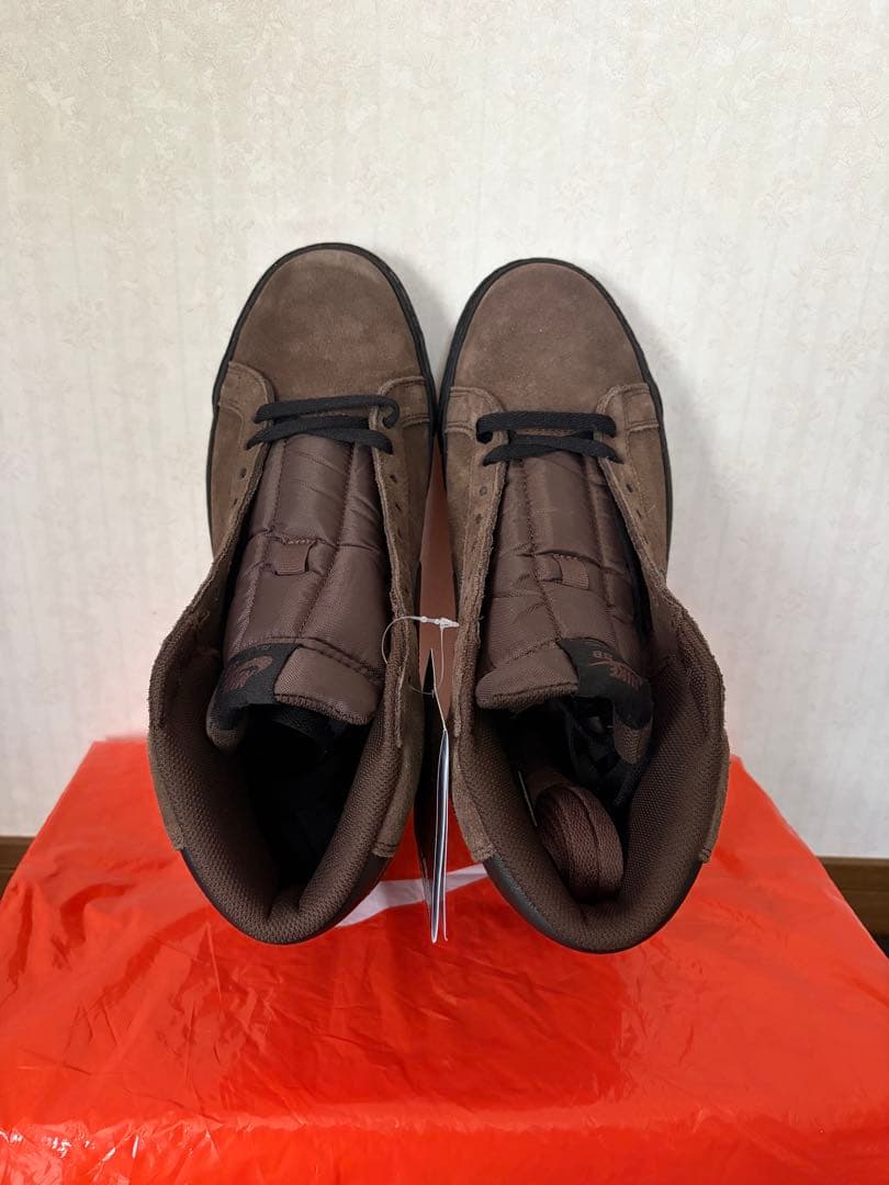 新品未使用　Nike SB Zoom Blazer Mid