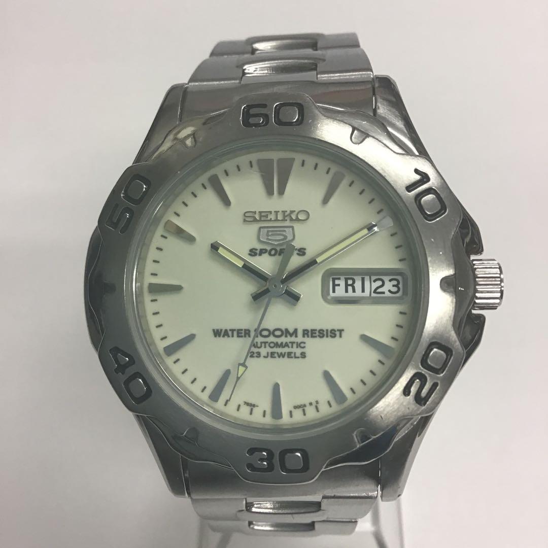 ❣️SEIKO セイコー❣️5 SPORTS 自動巻き　シースルーバック腕時計23石