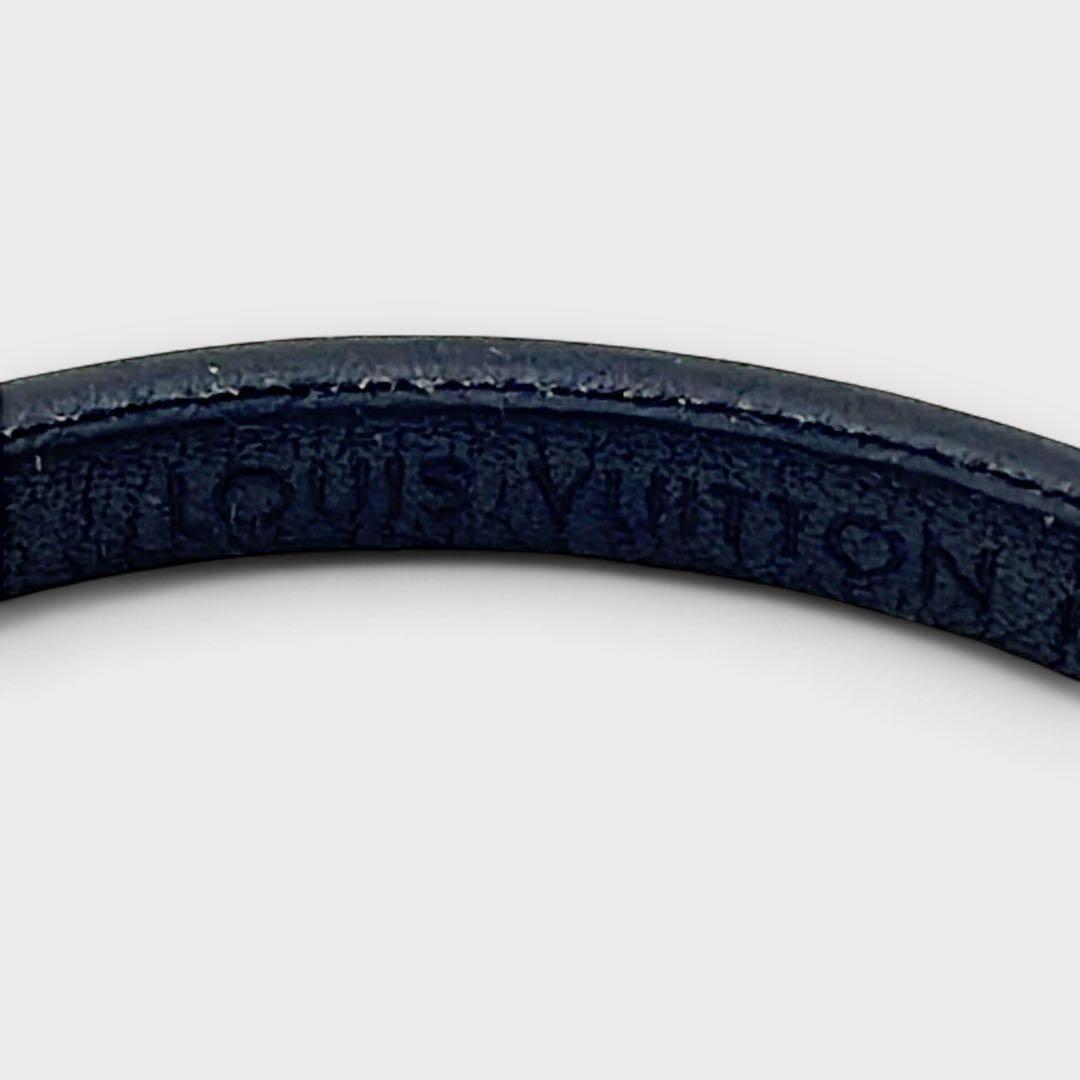 LOUIS VUITTON ブラスレ・クリップイット M8119E