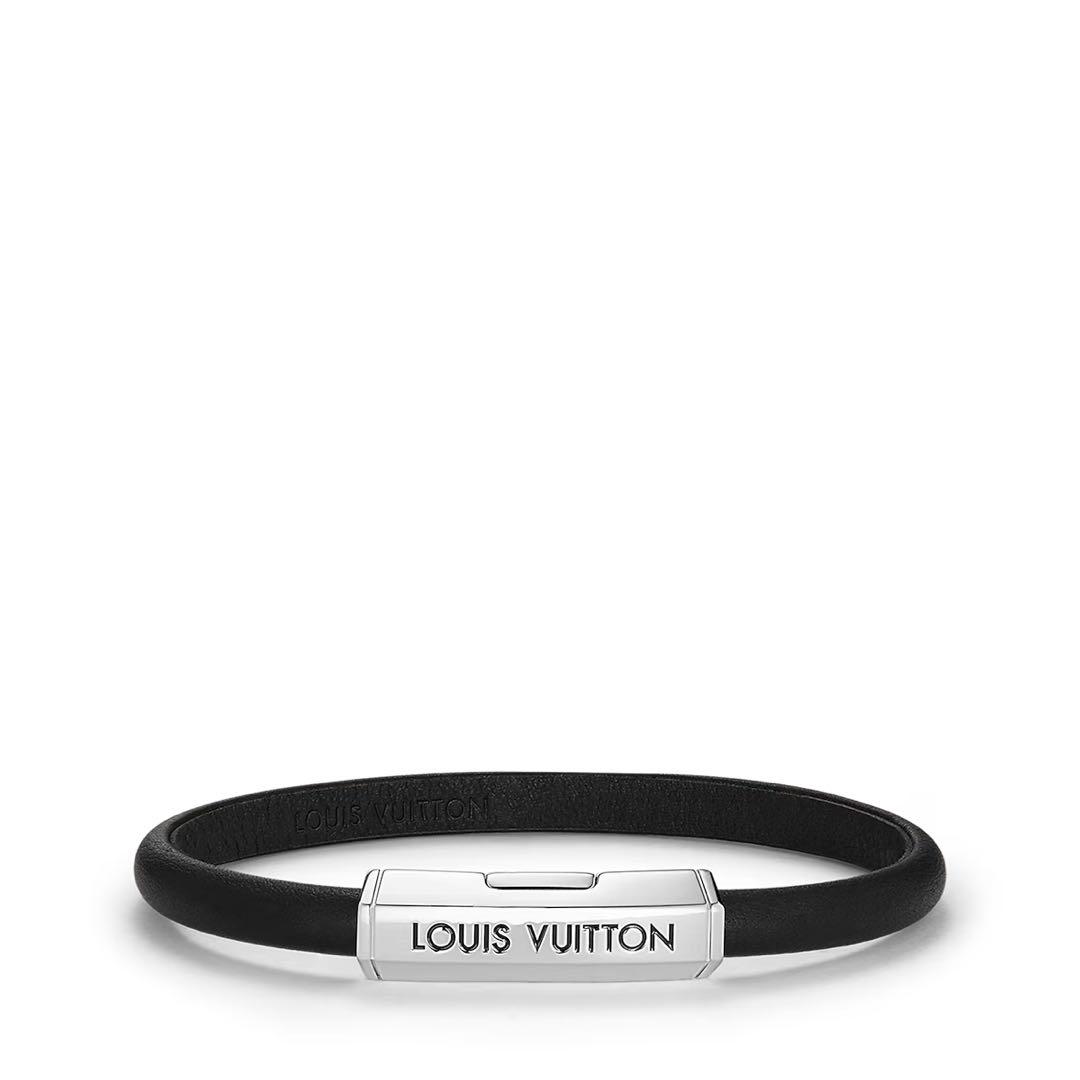 LOUIS VUITTON ブラスレ・クリップイット M8119E