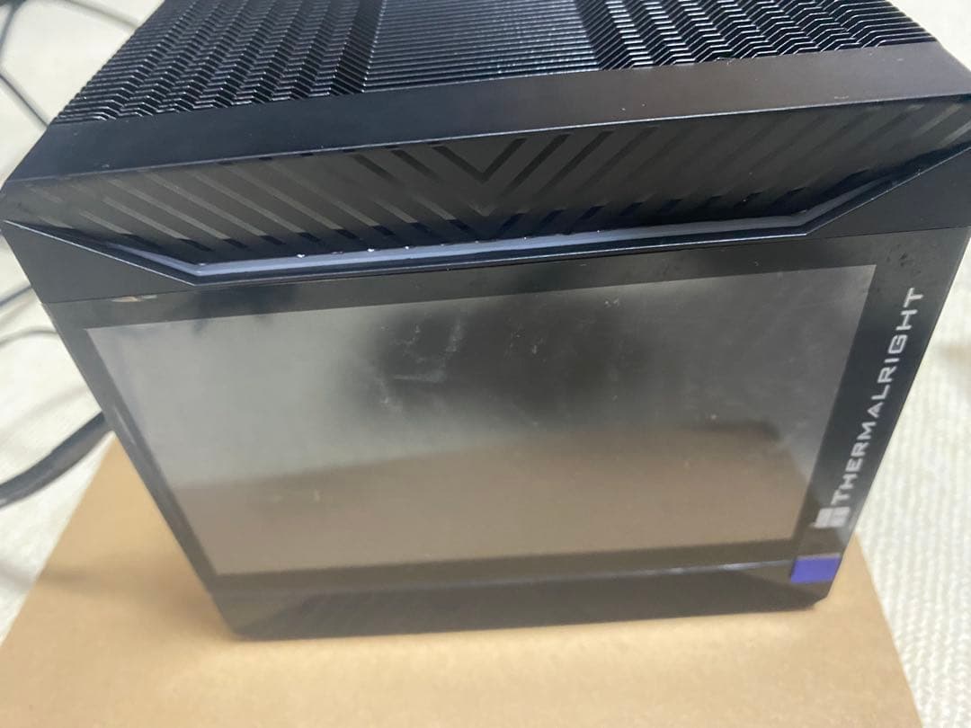 Thermalright Peerless Assassin 120 液晶付き