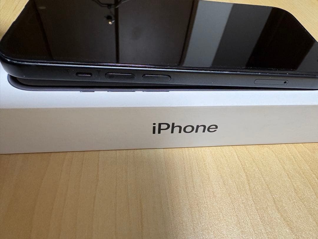 iphone15 ブラック 128GB