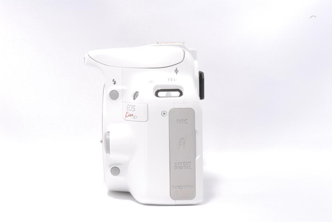 ❤最軽量❤希少ホワイト❤canon EOS Kiss X7 一眼レフカメラ