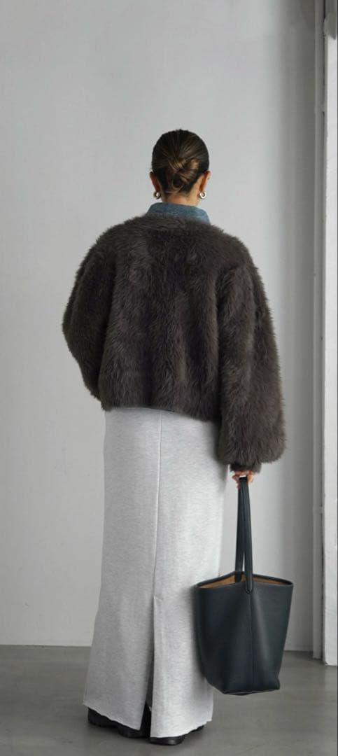 ERIKAroom306カーディガンnomineスカート