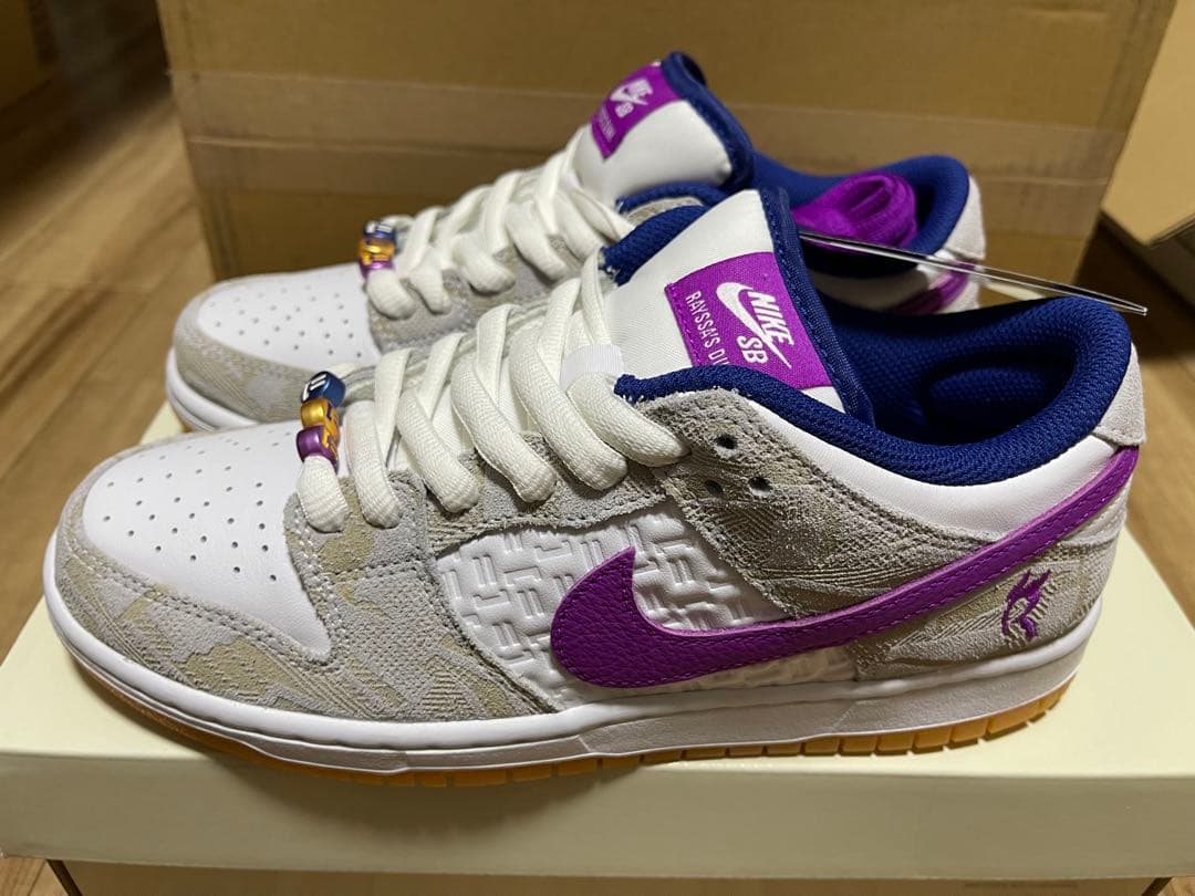 ライッサ・レアウ× ナイキ SB ダン クローPRMピュアプラチナムアン25cm